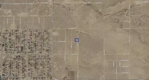 185 Th St E, Palmdale, CA 93591 photo 3
