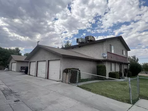 44131 Beech Ave, Lancaster, CA 93534