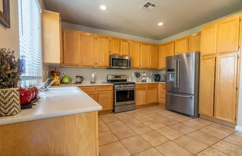 2507 Nugent St E, Lancaster, CA 93535 photo 16