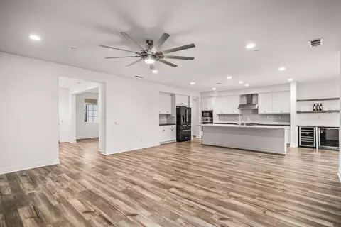 Living - 4007 Saddle Dr, Palmdale, CA 93551 photo 4 of 5