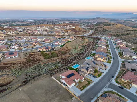 View/Area - 4007 Saddle Dr, Palmdale, CA 93551 photo 6 of 6