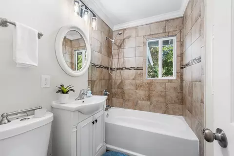 Bath - 45540 3rd St E, Lancaster, CA 93535 photo 2 of 2