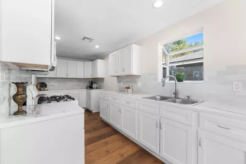 Kitchen - 45540 3rd St E, Lancaster, CA 93535 photo 1 of 5