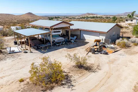 3424 Dawn Rd, Rosamond, CA 93560