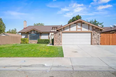 3729 Castala Dr, Palmdale, CA 93550