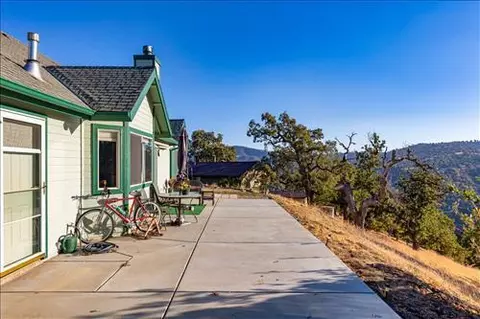 30370 Rollingoak Dr, Tehachapi, CA 93561 photo 38
