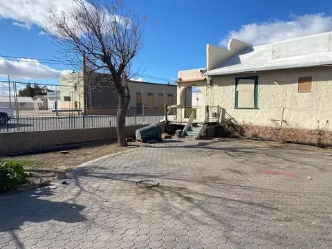 Exterior - 2259 Inyo St, Mojave, CA 93501 photo 3 of 13