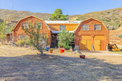 39260 Bouquet Canyon Rd, Leona Valley, CA 93551