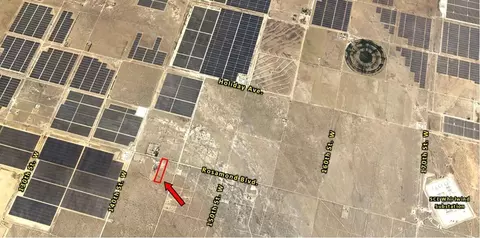 Rosamond Boulevard W, Rosamond, CA 93560