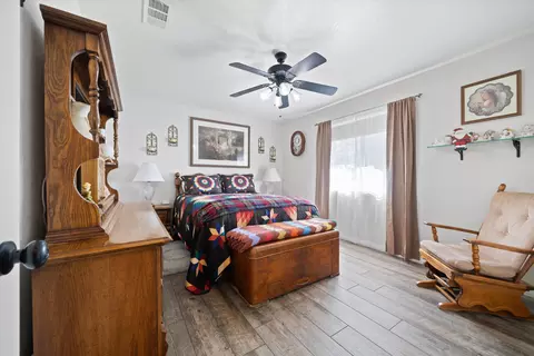 27601 Buckpasser Dr, Tehachapi, CA 93561 photo 15
