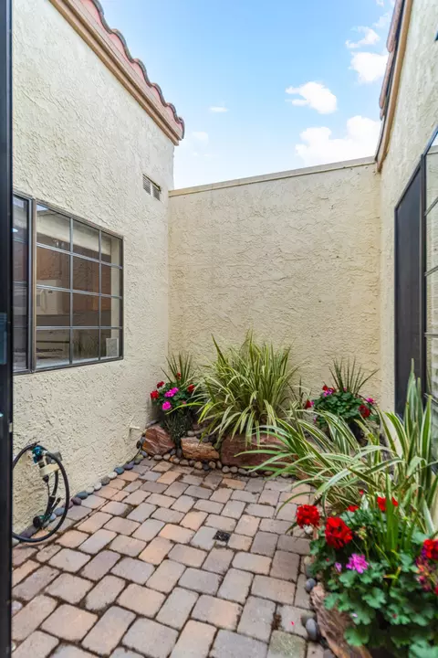 744 Wind Willow Way, Simi Valley, CA 93065 photo 11