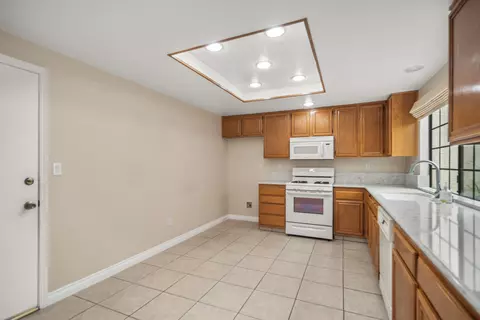 744 Wind Willow Way, Simi Valley, CA 93065 photo 13