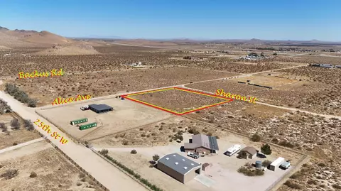 Alice Ave, Mojave, CA 93501 photo 3