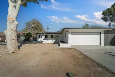 45312 Lostwood Ave, Lancaster, CA 93534