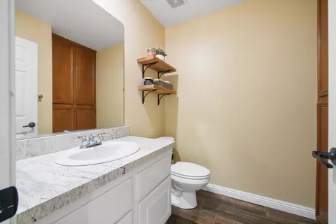 43809 Freer Way, Lancaster, CA 93536 photo 9