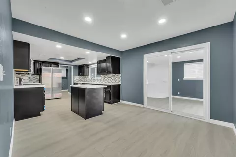 10717 Aspen Ave, California City, CA 93505