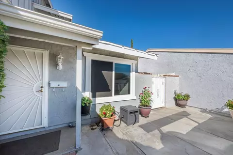 37615 29th St E, Palmdale, CA 93550 photo 4