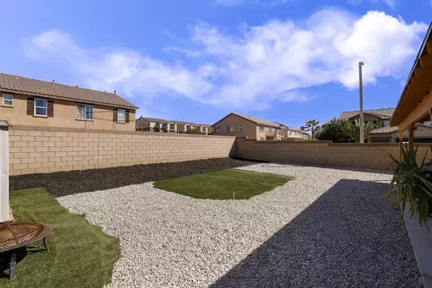 44232 Sunmist Ct, Lancaster, CA 93535 photo 38