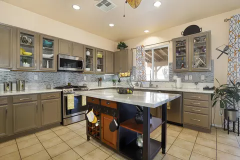 44232 Sunmist Ct, Lancaster, CA 93535 photo 14