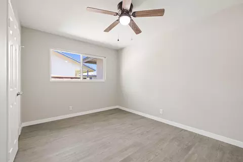 611 Ovington St E, Lancaster, CA 93535 photo 12