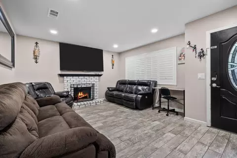 44755 Leslie Ct, Lancaster, CA 93535 photo 16