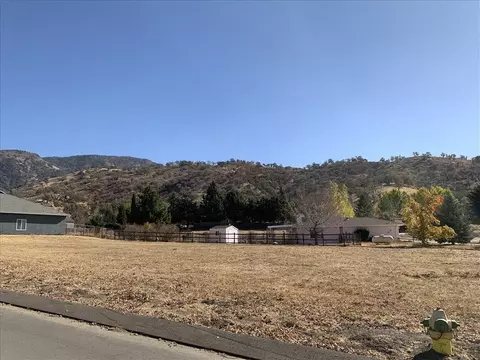 Buckpasser Drive, Tehachapi, CA 93561 photo 17