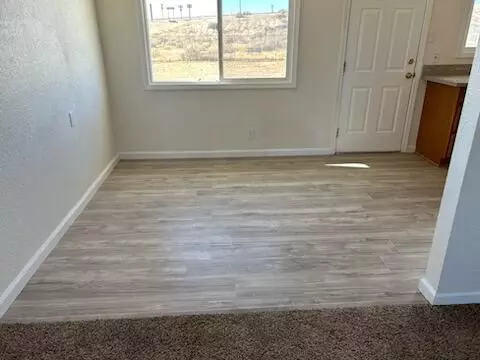 12471 Sierra View St, Boron, CA 93516 photo 8