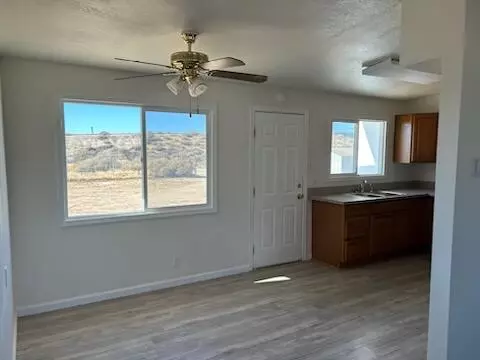 12471 Sierra View St, Boron, CA 93516 photo 9