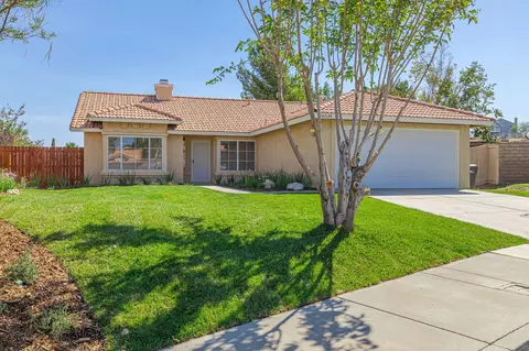 36536 Ramona Rd, Palmdale, CA 93550