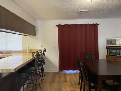 37264 27th St E, Palmdale, CA 93550 photo 6