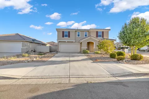 3526 Garnet Ln, Lancaster, CA 93535