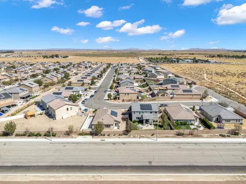 View/Area - 3526 Garnet Ln, Lancaster, CA 93535 photo 6 of 7