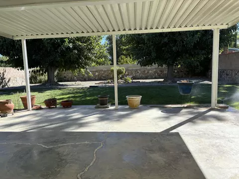 910 Golden W Ct, Tehachapi, CA 93561 photo 31