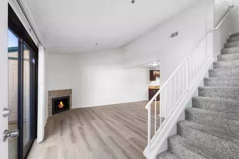 Living - 44460 15th St E #8, Lancaster, CA 93535 photo 1 of 9