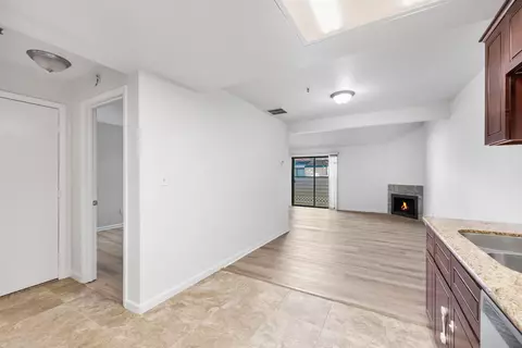 Living - 44460 15th St E #8, Lancaster, CA 93535 photo 8 of 9