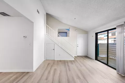 Living - 44460 15th St E #8, Lancaster, CA 93535 photo 5 of 9