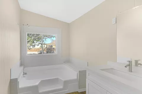 6359 Sweetser Rd, Rosamond, CA 93560 photo 8