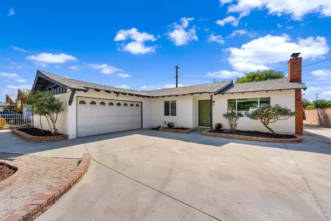 43863 Rimvale Ave, Lancaster, CA 93534