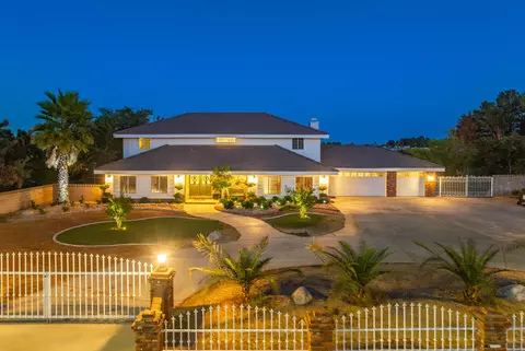 42706 20th St W, Lancaster, CA 93534