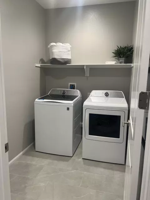 Other - 43896 Hampton St, Lancaster, CA 93535 photo 2 of 2