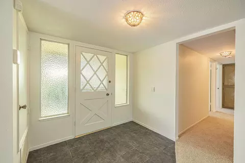 Entry Way - 43630 Sugar St, Lancaster, CA 93536 photo 2 of 3