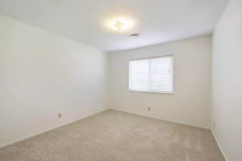 Bedroom - 43630 Sugar St, Lancaster, CA 93536 photo 7 of 10
