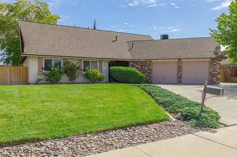 43630 Sugar St, Lancaster, CA 93536