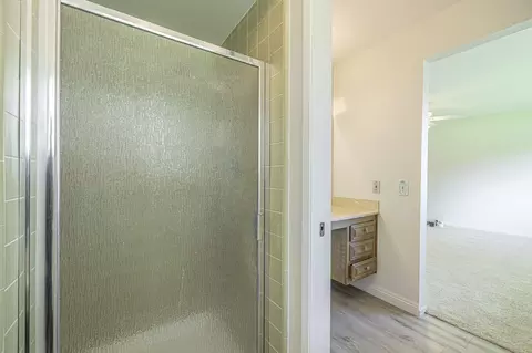 Bath - 43630 Sugar St, Lancaster, CA 93536 photo 4 of 5
