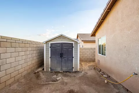 45444 Spahn Ln, Lancaster, CA 93535 photo 17