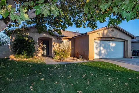 45444 Spahn Ln, Lancaster, CA 93535 photo 2