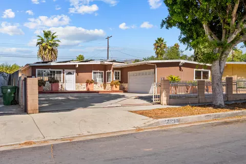 12745 Weidner St, Pacoima, CA 91331 photo 2