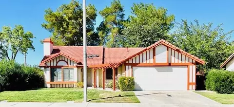 43203 27th St West St W, Lancaster, CA 93536