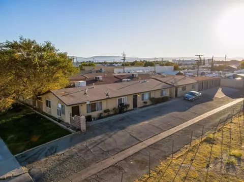 45133 Spearman Ave, Lancaster, CA 93534 photo 9