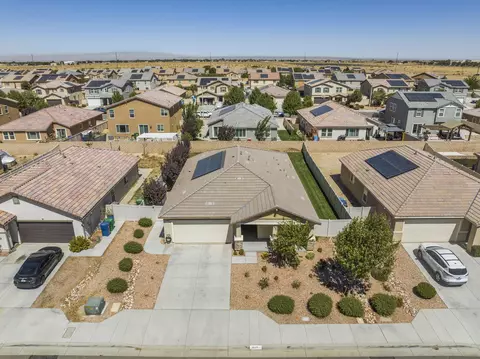 View/Area - 3625 Garnet Ln, Lancaster, CA 93535 photo 1 of 6